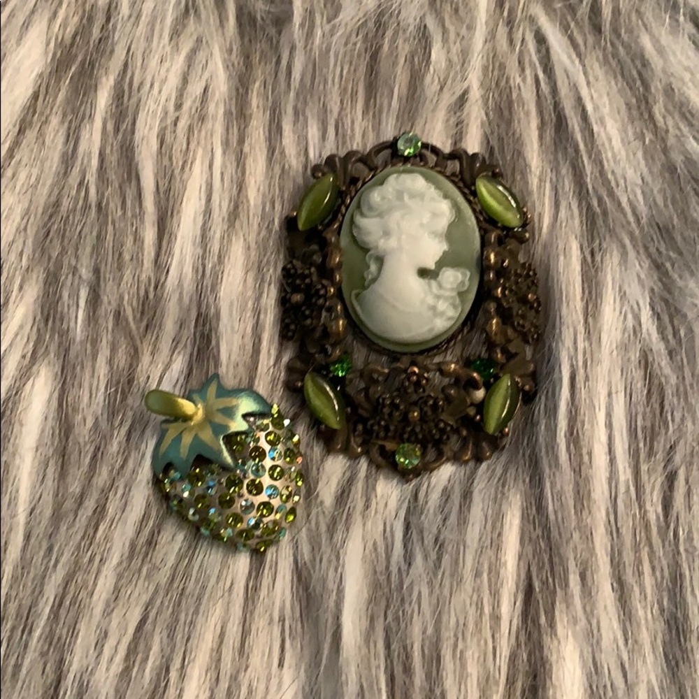 Bundle of 2 Decorative Pins